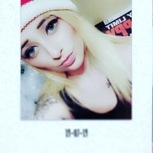 Meet your Posher, Dannille